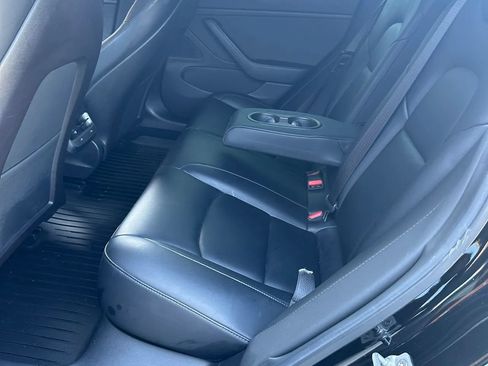 Used 2019 Tesla Model 3 RWD image 8