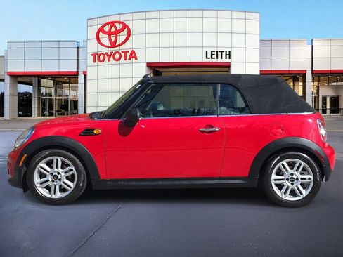 Used 2014 MINI Cooper Convertible image 8