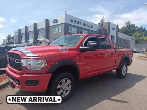 Used 2024 RAM 2500 Big Horn w/ Level 2 Equipment Group AWD/4WD image 1