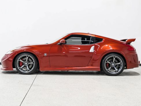 Used 2013 Nissan 370Z NISMO w/ Bose Pkg image 9