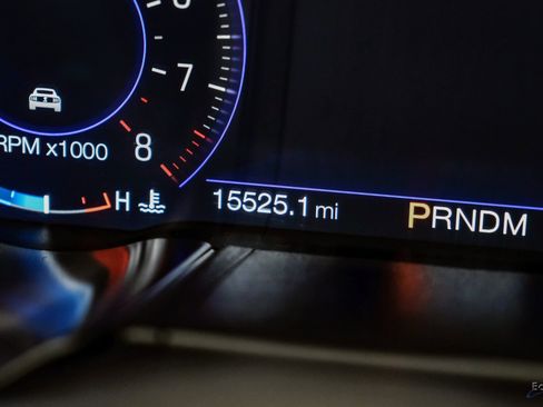 Used 2022 Ford Mustang Shelby GT500 w/ Technology Package image 70