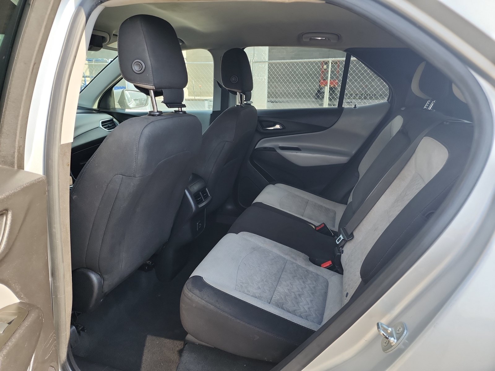 Used 2022 Chevrolet Equinox LT AWD/4WD image 16