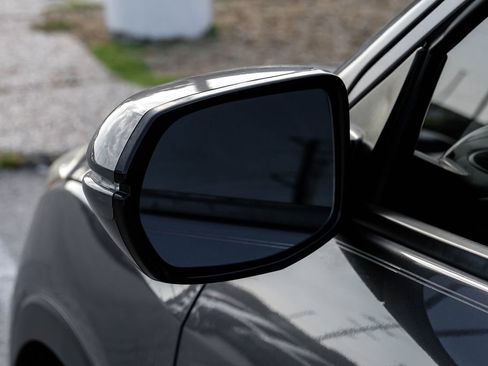 Used 2018 Honda HR-V EX image 45