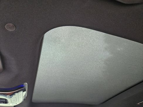 Certified 2025 Mercedes-Benz GLC 300 4MATIC image 16