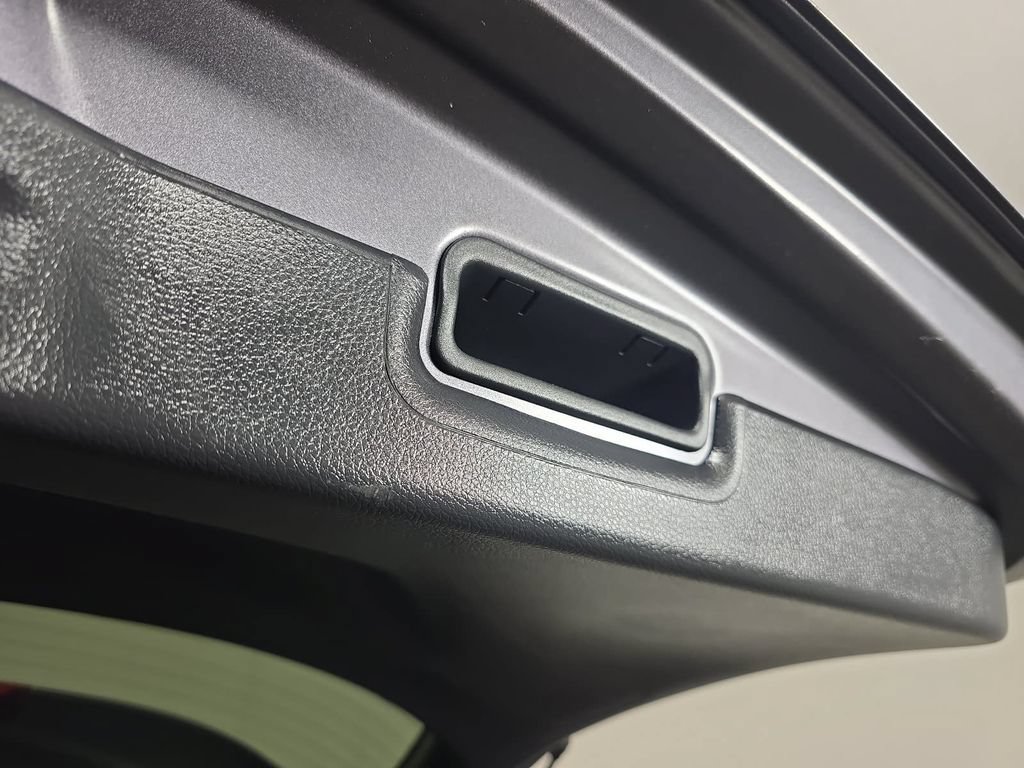 Used 2022 Honda HR-V EX-L image 31