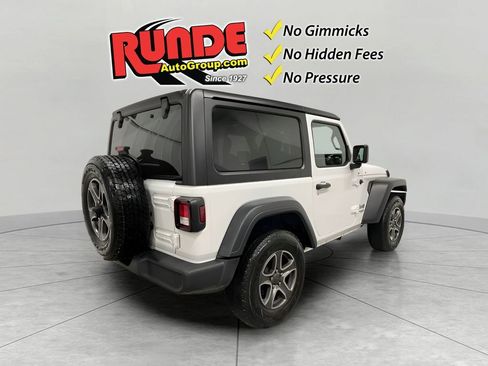Used 2019 Jeep Wrangler Sport AWD/4WD image 5