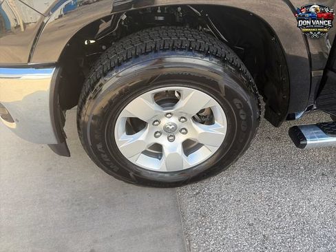Used 2025 RAM 1500 Big Horn AWD/4WD image 26