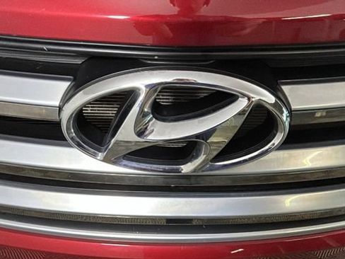 Used 2016 Hyundai Santa Fe Sport FWD image 8