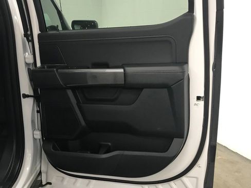 Used 2022 Ford F150 XLT w/ Equipment Group 302A High image 32