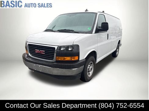 Used 2022 GMC Savana 2500 w/ Driver Convenience Package image 2