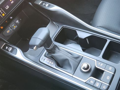 New 2026 Kia Sorento EX image 18