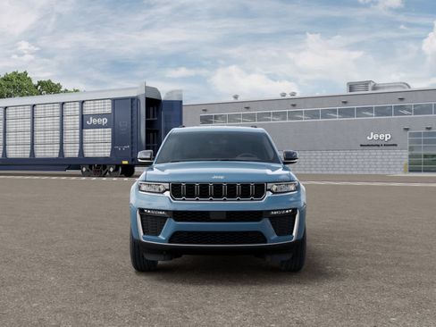 New 2026 Jeep Grand Cherokee L Limited AWD/4WD image 6