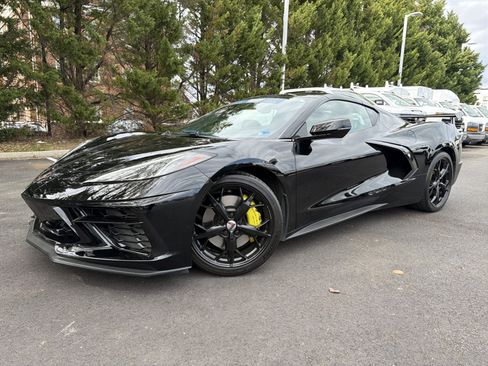 Used 2020 Chevrolet Corvette Stingray Premium Cpe w/ 3LT Preferred Equipment Group RWD image 5