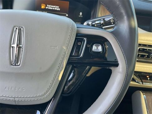 Used 2023 Lincoln Aviator Reserve w/ Equipment Group 201A image 26