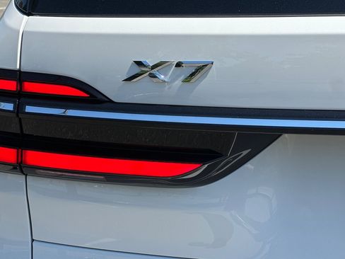New 2027 BMW X7 xDrive40i AWD/4WD image 22