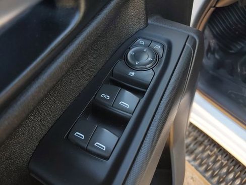 Used 2023 GMC Sierra 3500 Pro w/ Convenience Package image 22