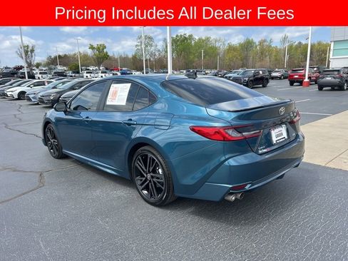Used 2025 Toyota Camry XSE FWD image 16