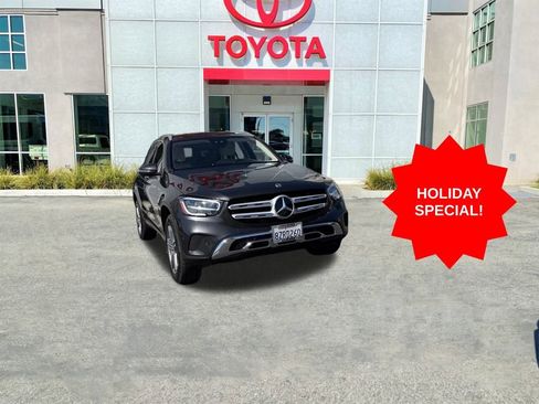 Used 2022 Mercedes-Benz GLC 300 4MATIC image 1