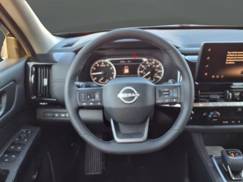 New 2026 Nissan Pathfinder SV image 14
