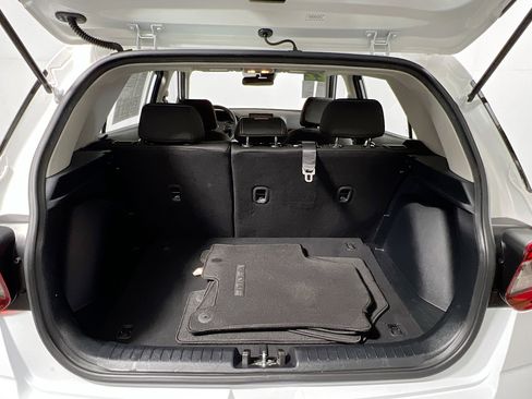 Used 2022 Hyundai Venue SEL image 34