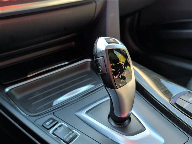 Used 2013 BMW 328i Sedan RWD image 15