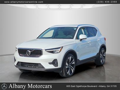 Used 2023 Volvo XC40 B5 Ultimate w/ Protection Package Premier