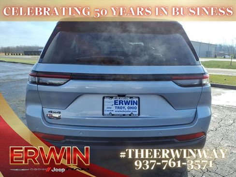 Certified 2024 Jeep Grand Cherokee Altitude image 6