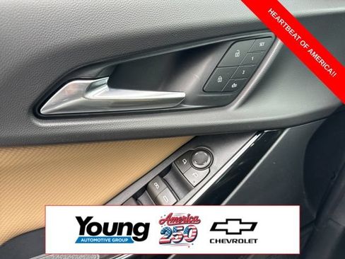 New 2026 Chevrolet Equinox ACTIV w/ Convenience Package III AWD/4WD image 23