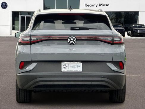 Used 2022 Volkswagen ID.4 Pro S image 5