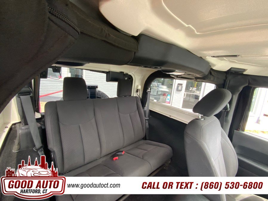 Used 2014 Jeep Wrangler Sport AWD/4WD image 12