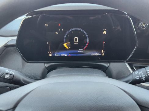 Used 2025 Chevrolet TrailBlazer LT image 9