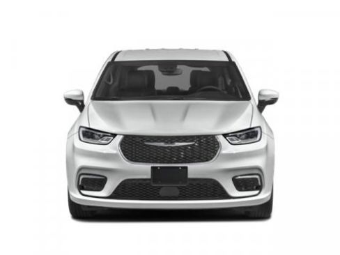 Used 2023 Chrysler Pacifica Touring FWD image 7