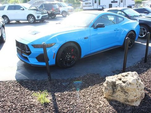 Used 2024 Ford Mustang GT Premium w/ GT Performance Package RWD image 7
