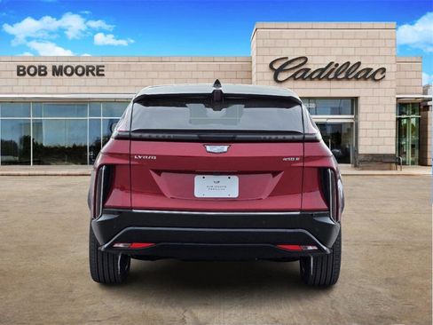 New 2025 Cadillac Lyriq Luxury image 6