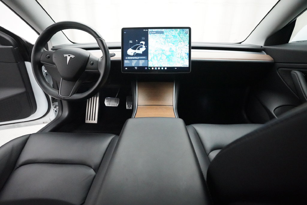 Used 2018 Tesla Model 3 Performance AWD/4WD image 5