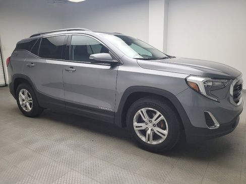 Used 2020 GMC Terrain SLE w/ Driver Convenience Package image 11