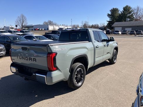 Used 2022 Toyota Tundra SR5 w/ TRD Off-Road Package AWD/4WD image 6