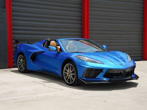 Used 2024 Chevrolet Corvette Stingray Preferred Conv w/ Battery Protection Package RWD image 4