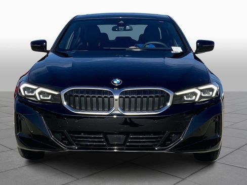 Certified 2025 BMW 330i Sedan image 3