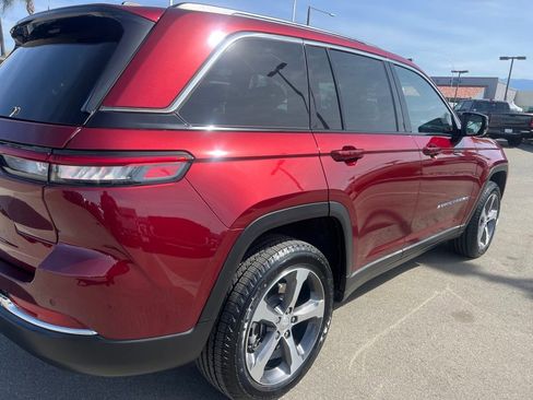 Used 2023 Jeep Grand Cherokee 4xe image 12