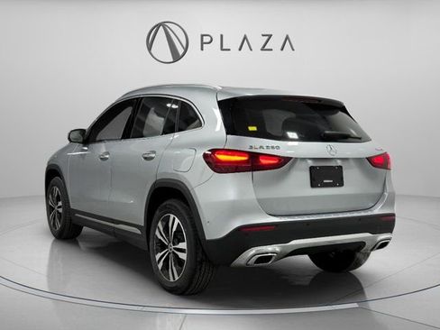 New 2026 Mercedes-Benz GLA 250 4MATIC image 5