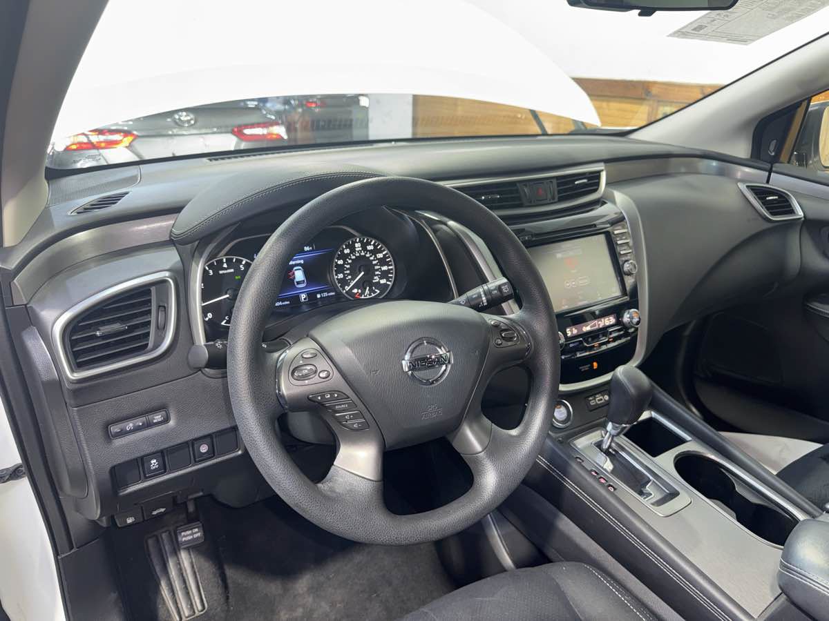 Used 2021 Nissan Murano S FWD image 17