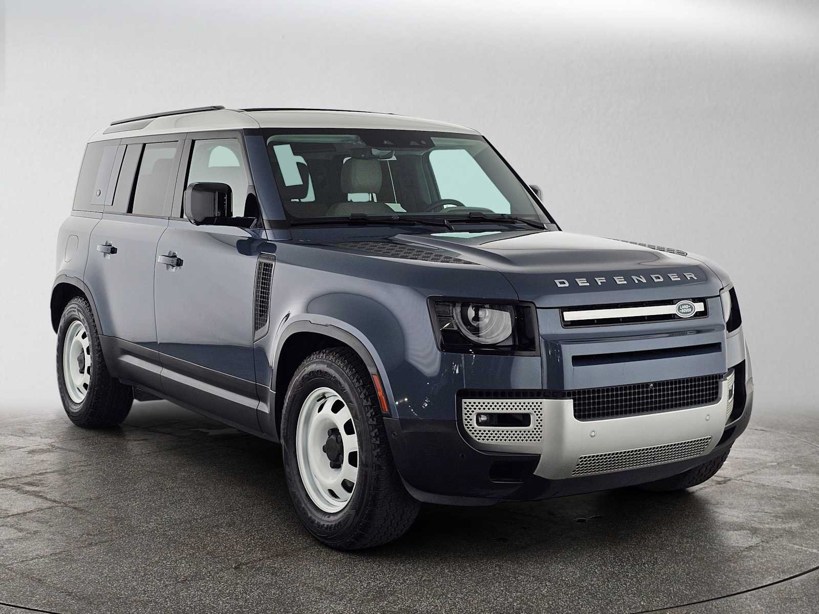Used 2023 Land Rover Defender 110 S AWD/4WD image 7