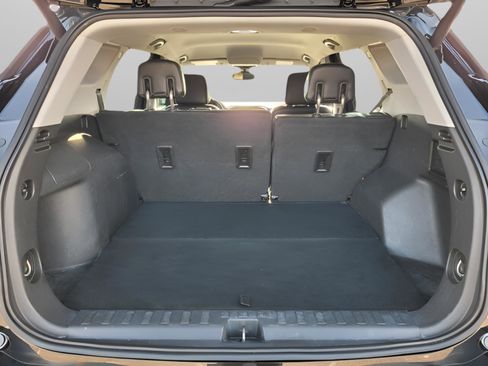 Used 2019 GMC Terrain SLT w/ Preferred Package image 9