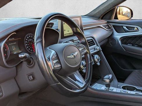 Used 2019 Genesis G70 2.0T Advanced w/ Sport Package image 9