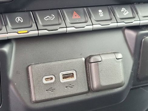 Used 2021 GMC Sierra 1500 Elevation w/ LPO, Elevation Black Package image 20