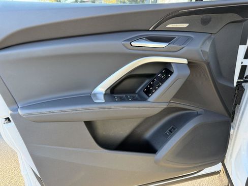 Used 2025 Audi Q5 Premium Plus w/ Premium Plus image 12