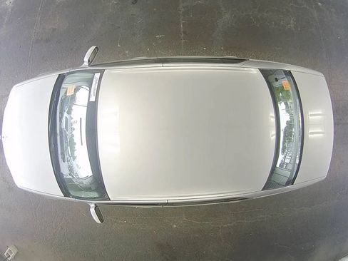 Used 2002 Cadillac De Ville w/ Comfort/Convenience Pkg FWD image 9