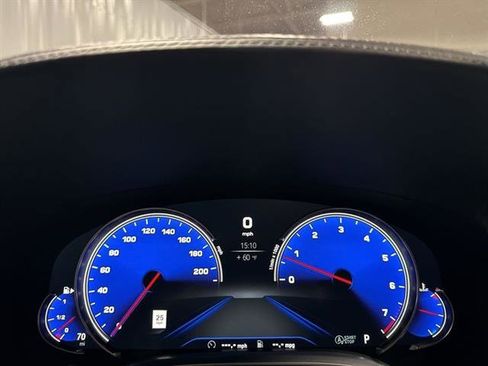 Used 2018 BMW 750i xDrive image 18
