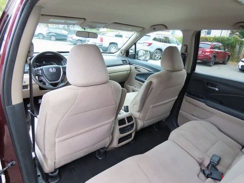 Used 2016 Honda Pilot EX image 16